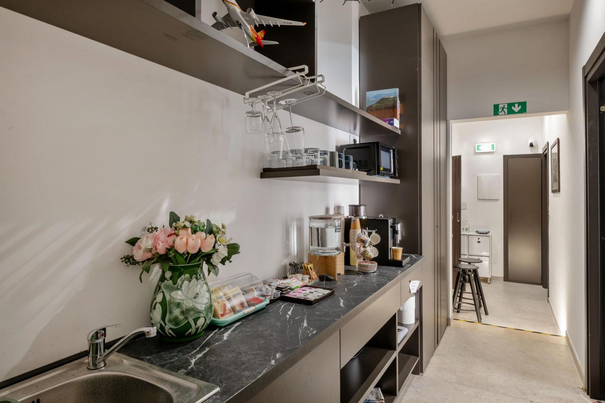 Joyful 148 Luxury Guest House Powered By Joyful Termini Boutique Guest House Róma Kültér fotó